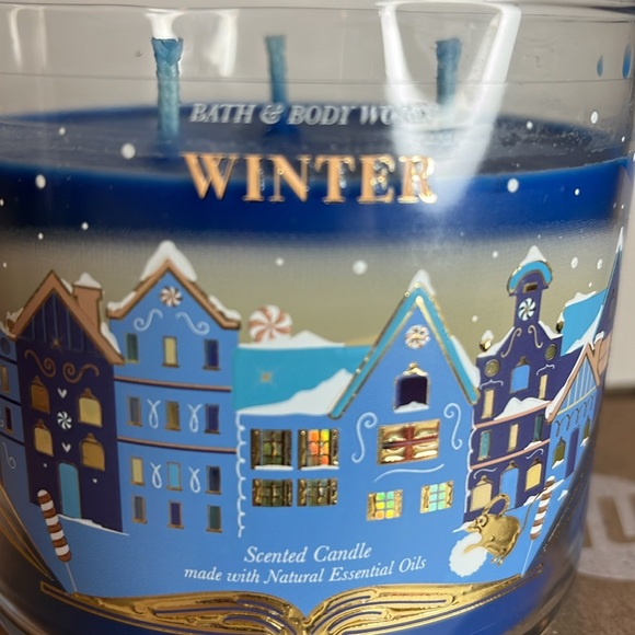 Bath & Body Works Winter 3 Wick 14.5 Oz Scented Candle - Picture 6 of 8